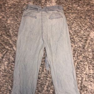 Urban Outfitters Denim wife leg crop pants
